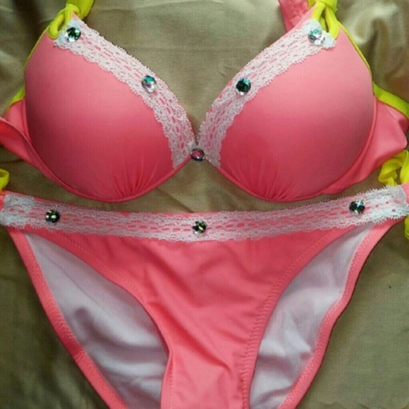 HUGE SALE NWT Candy Crush Scrunch Back Bikini. - Picture 5 of 5